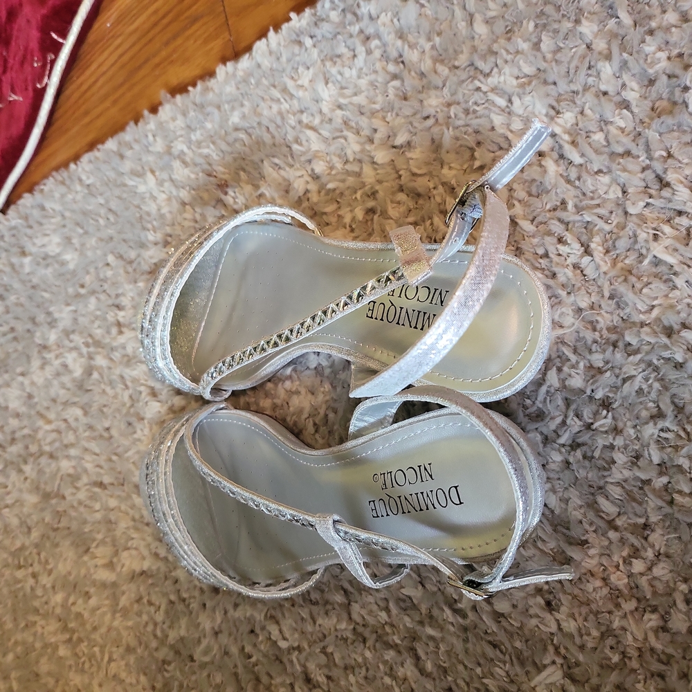 Sparkly sandles